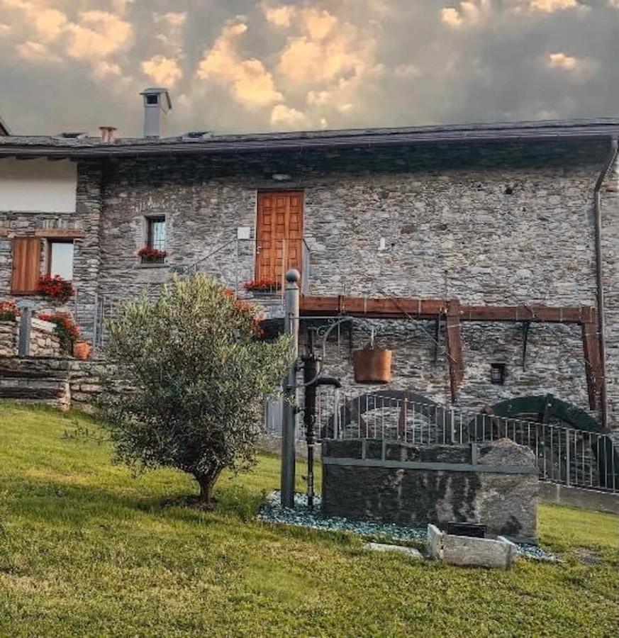 Il Fienile - Lake Como Heritage Home In Molino Maufet Watermill - Lake View Terrace Colico Exterior foto